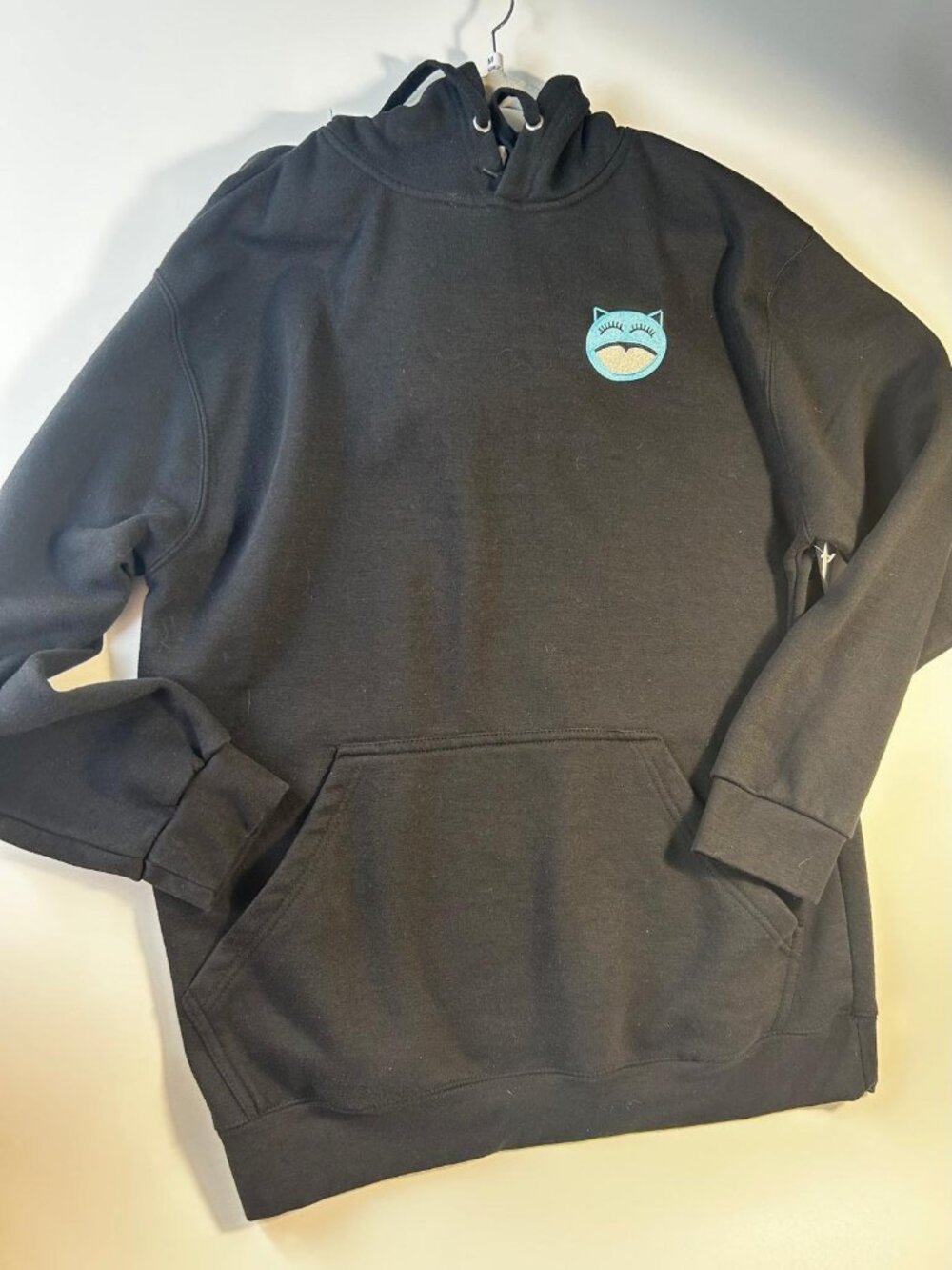 Black Pullover Hoodie Blue Cat Face Embroidered Logo Kangaroo Pocket Medium